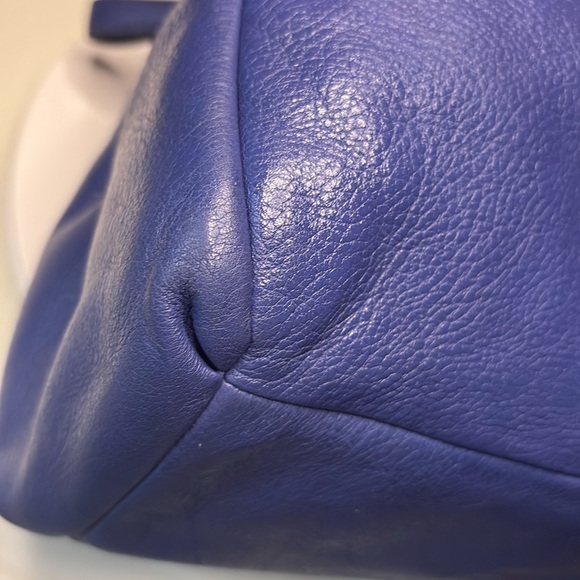 Coach  Madison Phoebe  pebble leather Royal blue  triple compart. Shoulder Bag - Picture 14 of 17